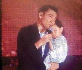 刘德华个人资料老婆,爱情长跑，幸福美满的家庭生活